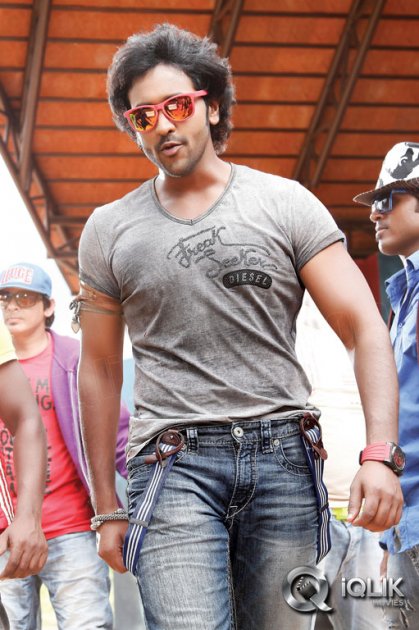 Manchu-Vishnu-